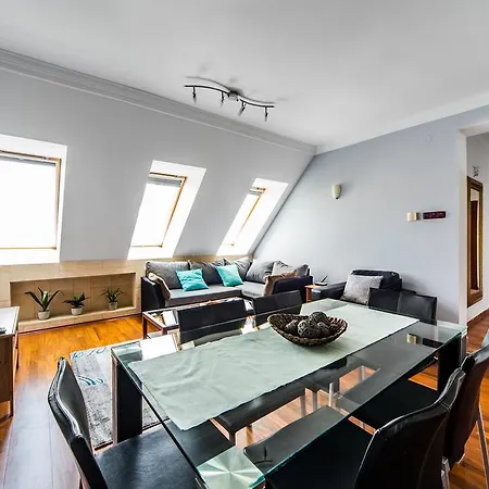 Designer Synagogue * Budapesta