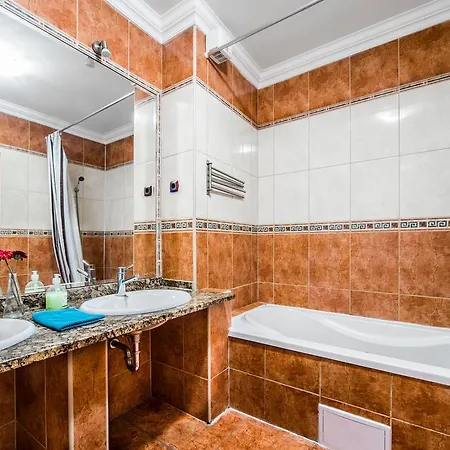 犹太教堂设计师之家公寓 *