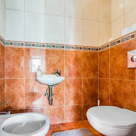 Designer Synagogue Apartman *